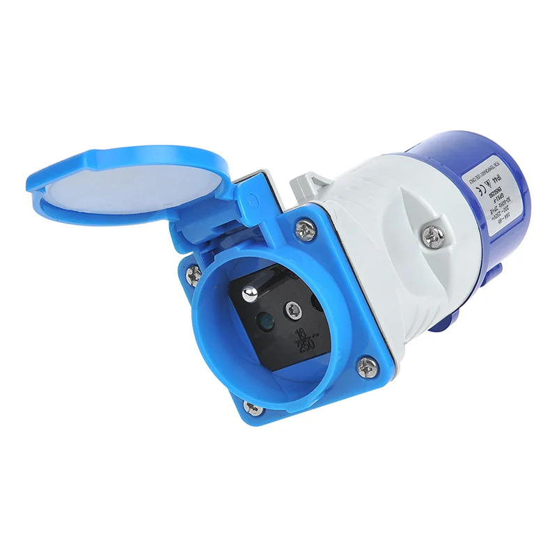 Verloopstekker van CEE naar franse stekker.